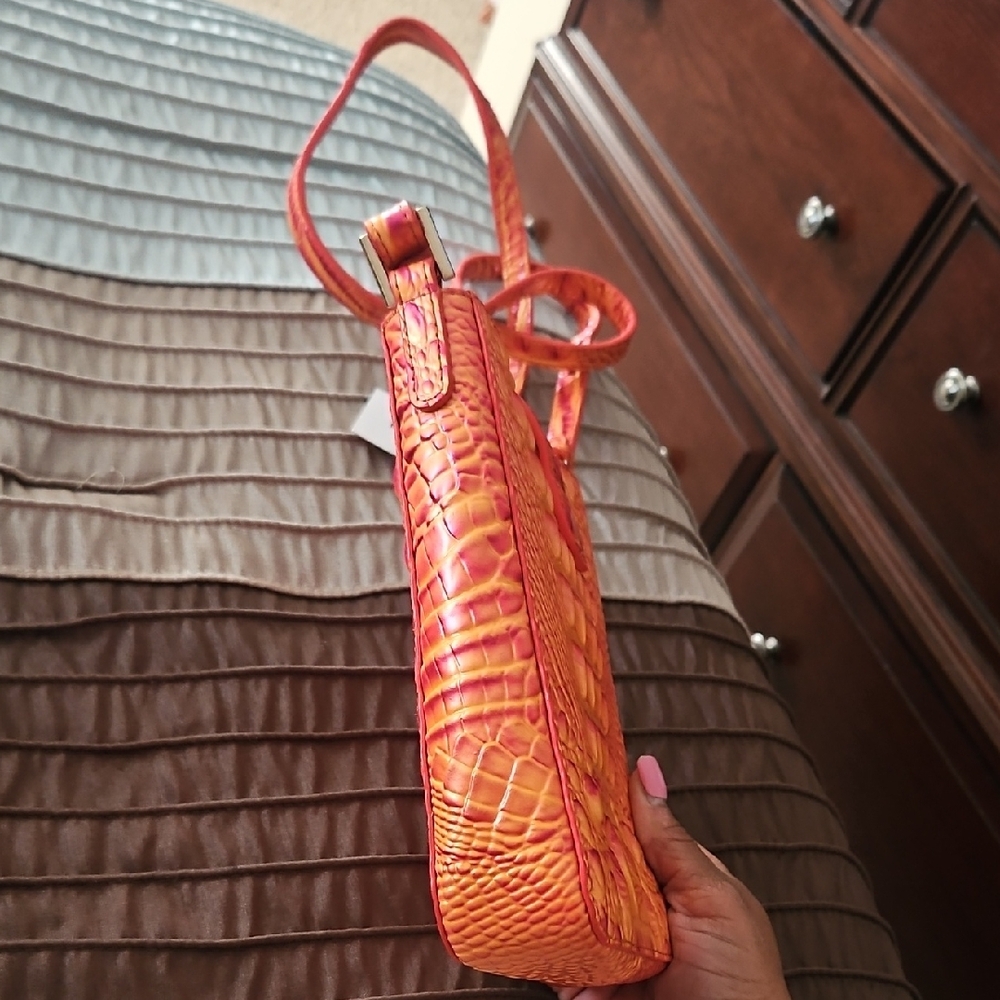 Brahmin Marley Dusty Melbourne Leather Orange-Pink Croc-Embossed Crossbody - Picture 3 of 6